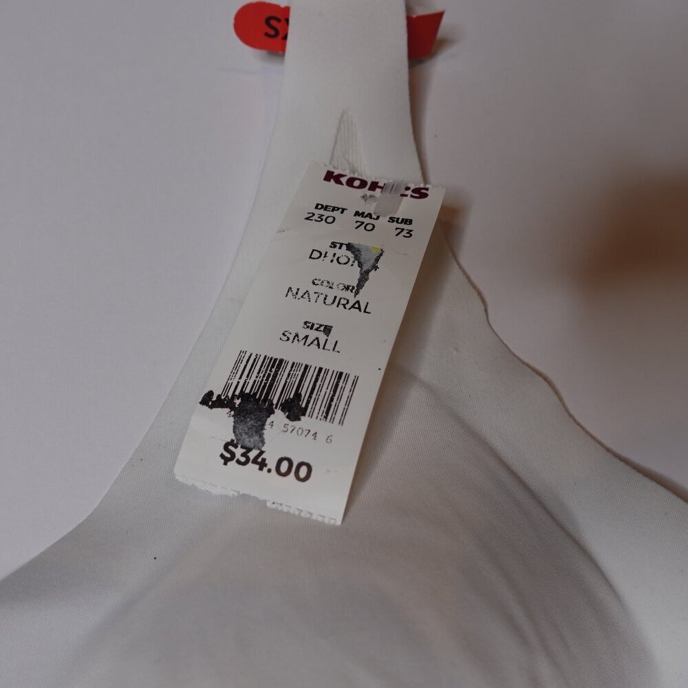 Hanes Simple Shaping and comfort Bra with pads Size XS White new - Picture 2 of 8
